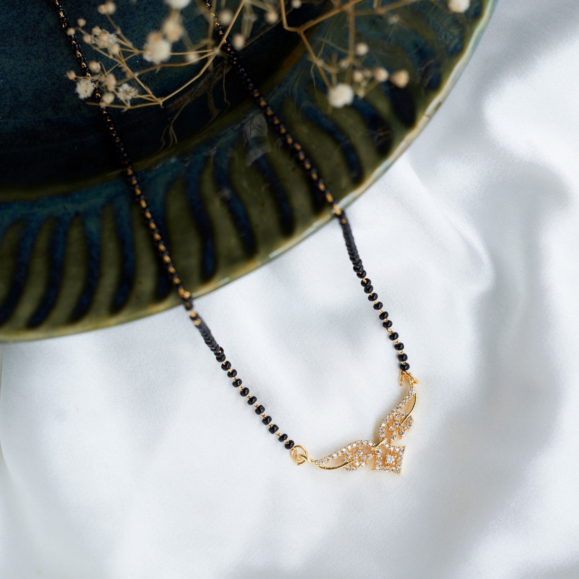 Mangalsutra - Golden Bond Mangalsutra - Opal Touch