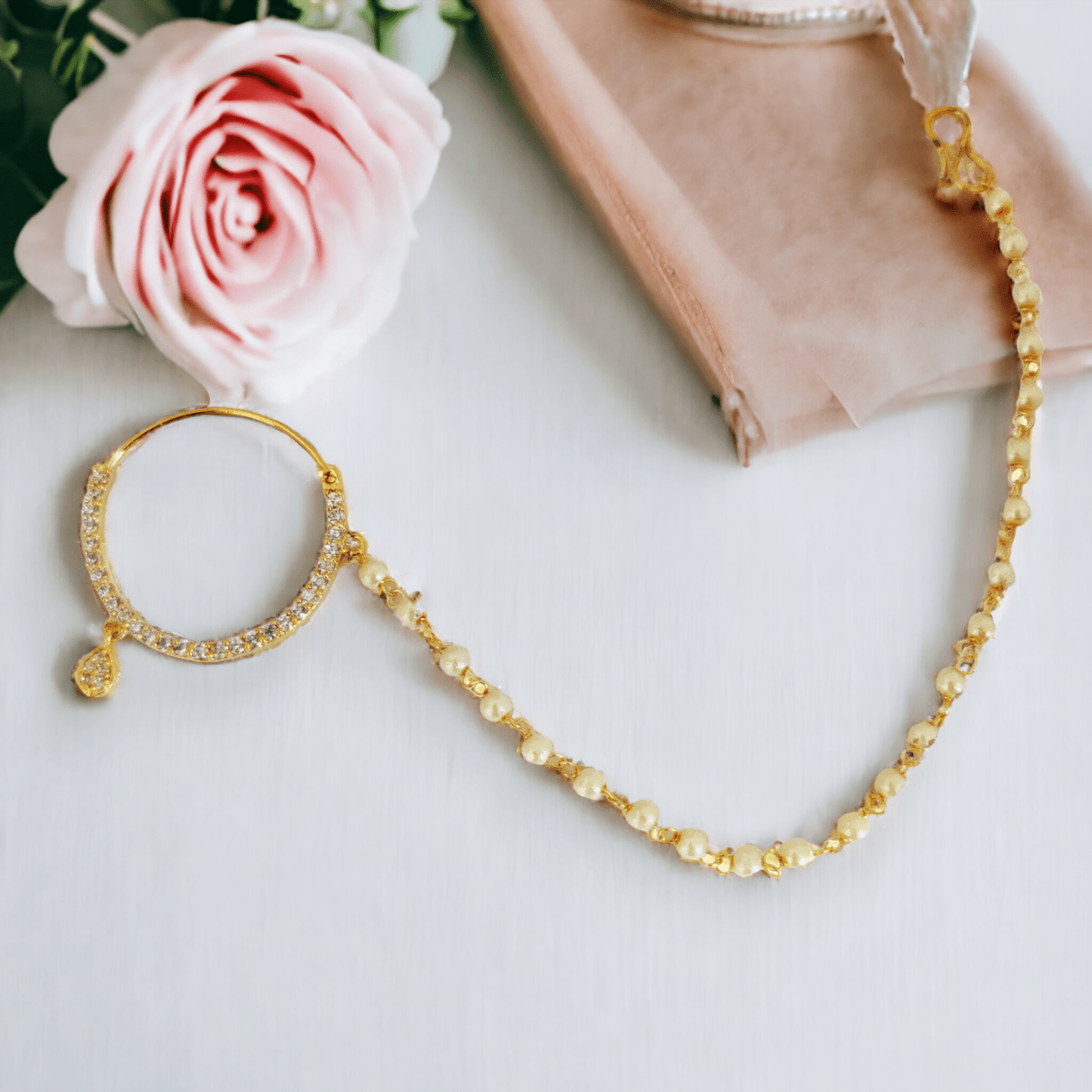 Opal Touch - Golden Glow Nose Pin - Nose Pin