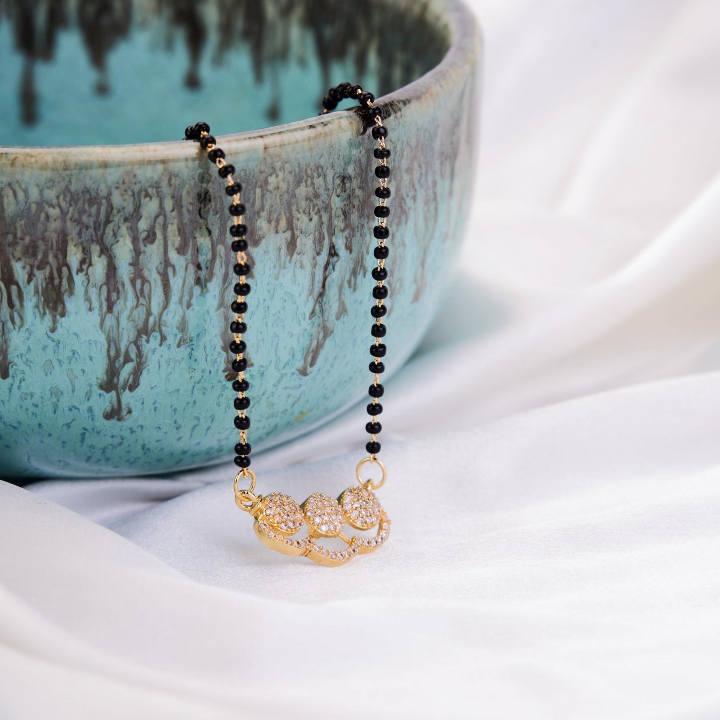 Mangalsutra - Golden Harmony Mangalsutra - Opal Touch