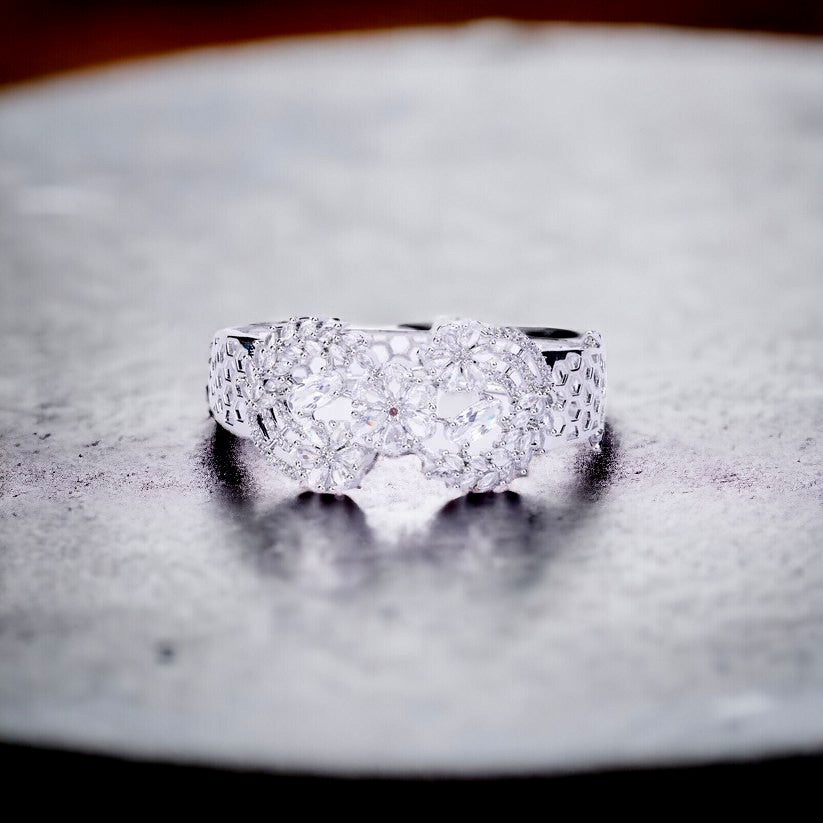 Opal Touch - Graceful Flower Kada Bracelet - Bracelet