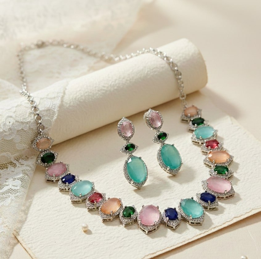 Grey Elegance Necklace in Rhodium - Opal Touch