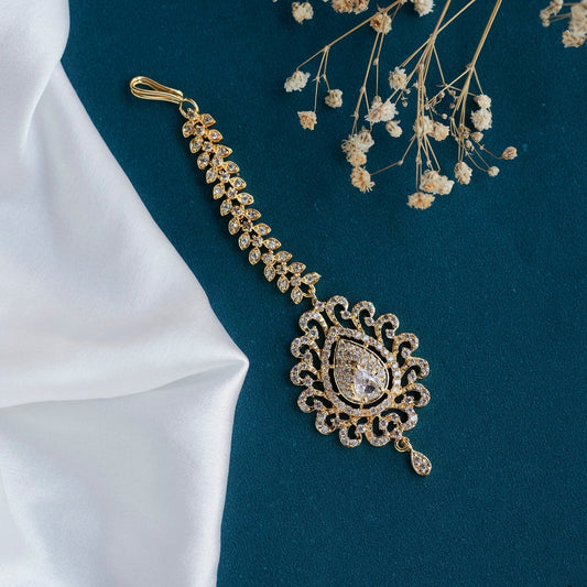 Tika - Imperial Crimson Pearl Tika - Opal Touch