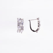 Opal Touch - Luminescent White Studs - Studs