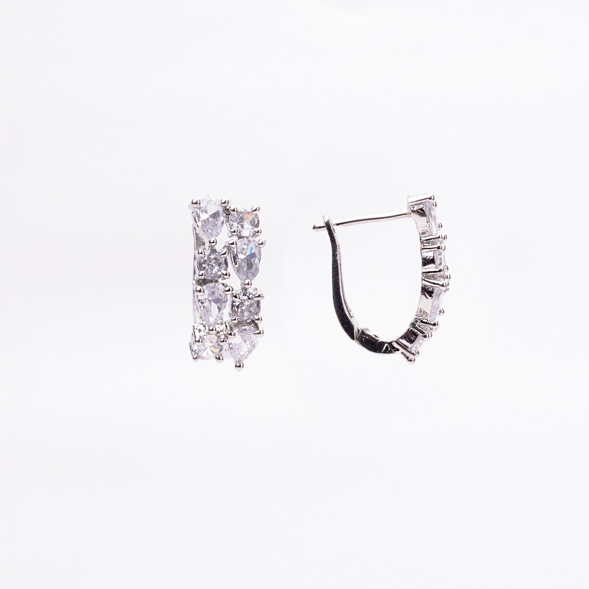 Opal Touch - Luminescent White Studs - Studs