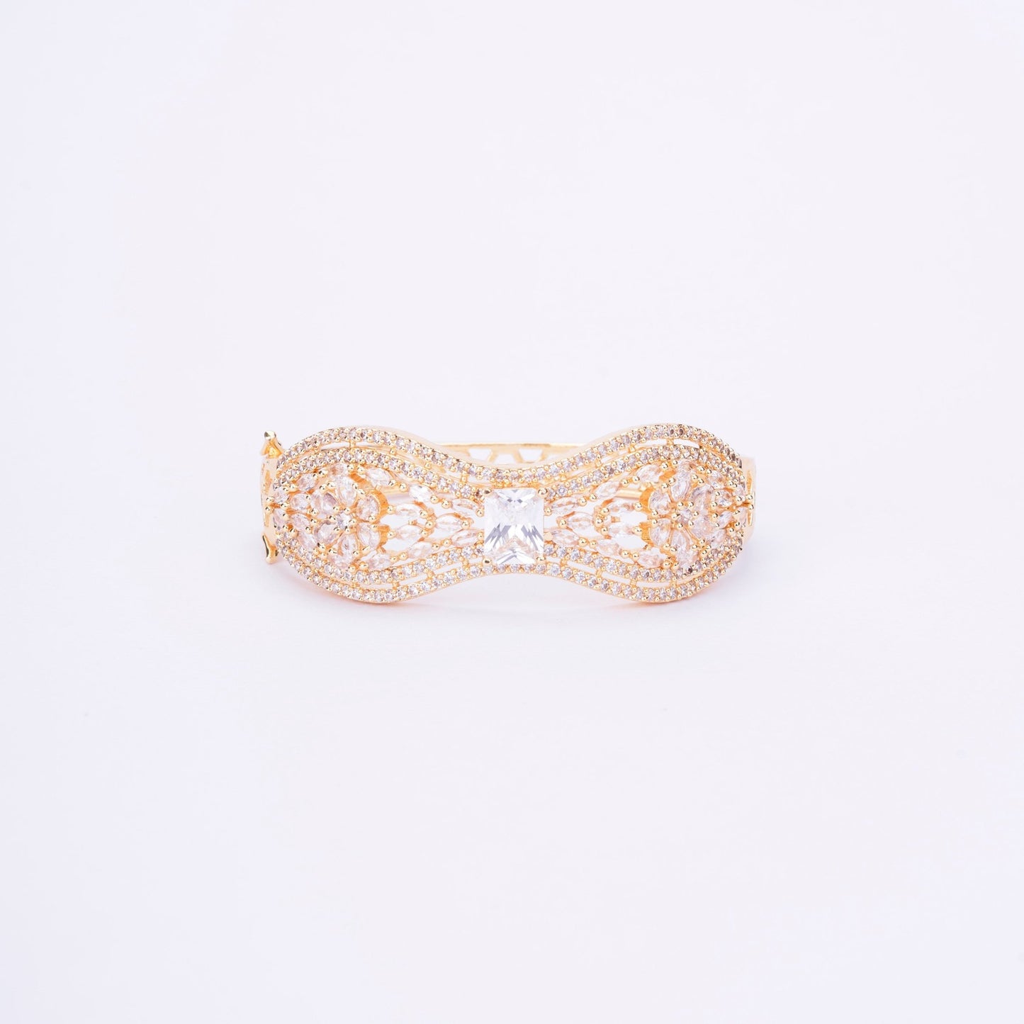 Opal Touch - Luminous Frost Bracelet - Bracelet