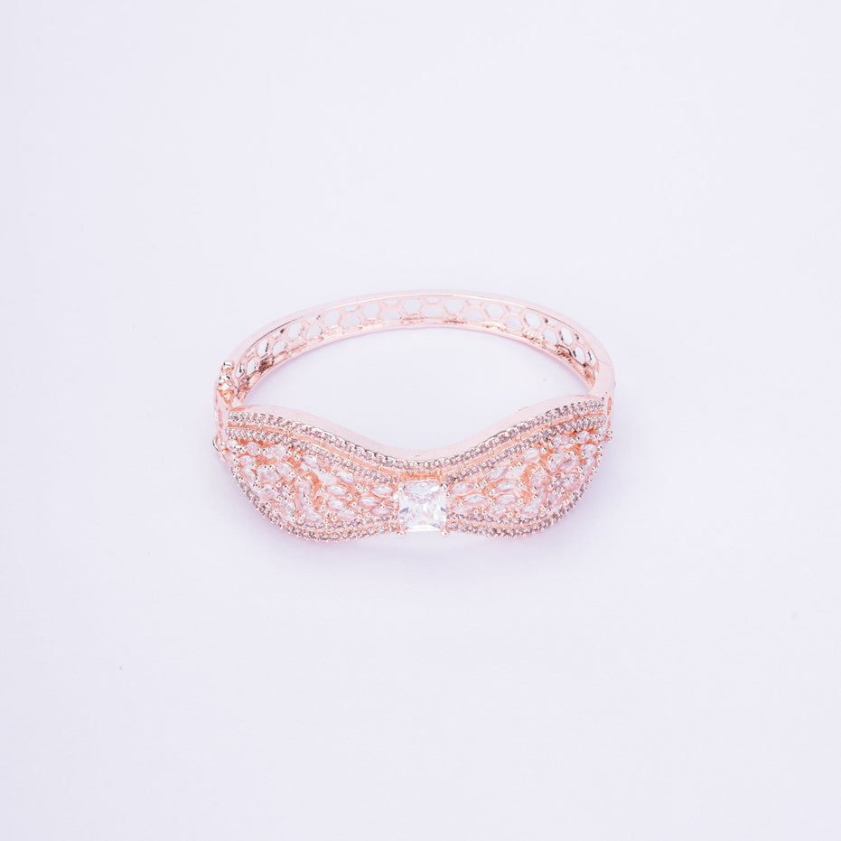 Opal Touch - Luminous Frost Bracelet - Bracelet