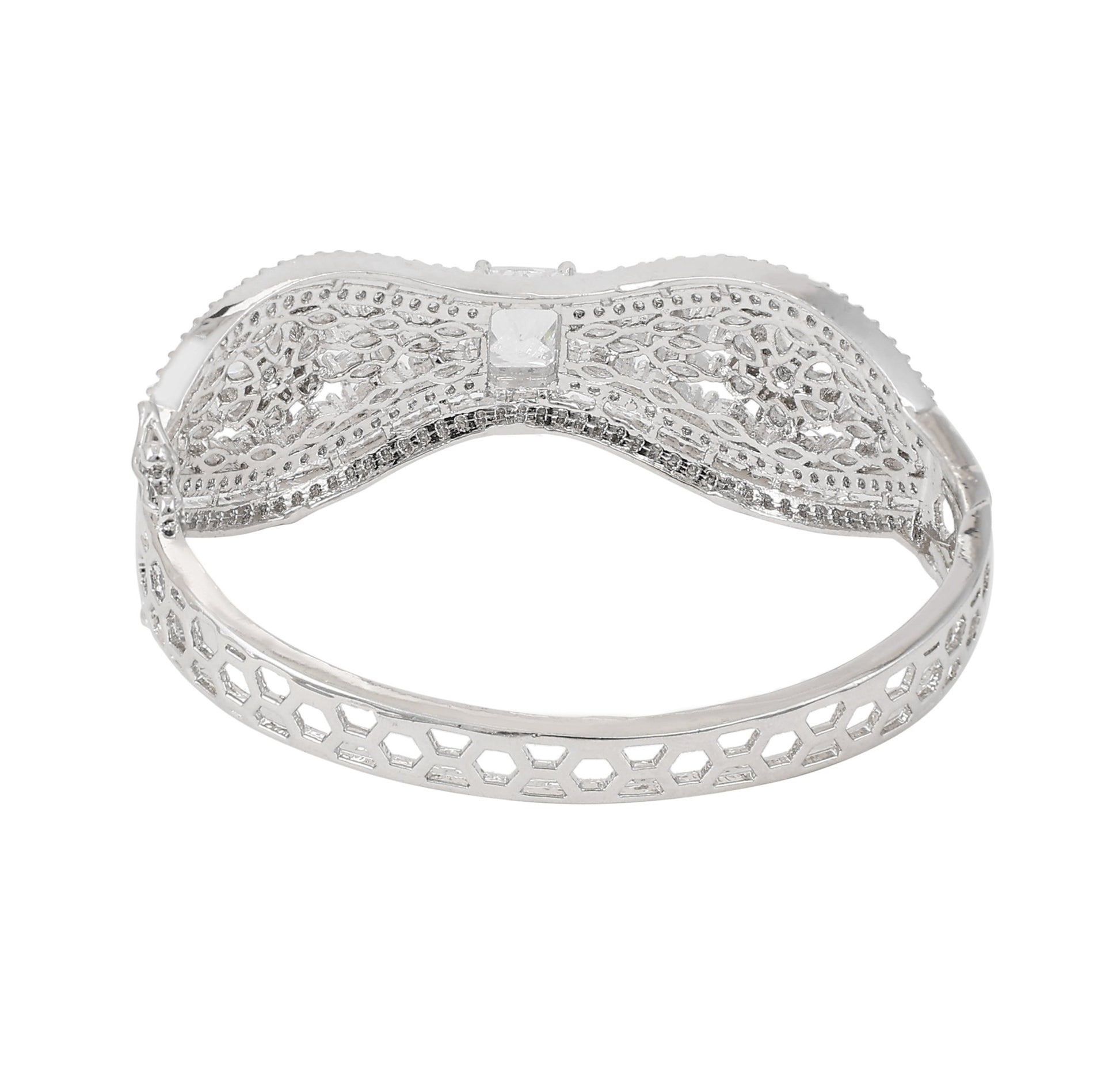 Opal Touch - Luminous Frost Bracelet - Bracelet