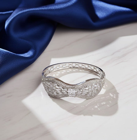 Luminous Frost Bracelet - Opal Touch