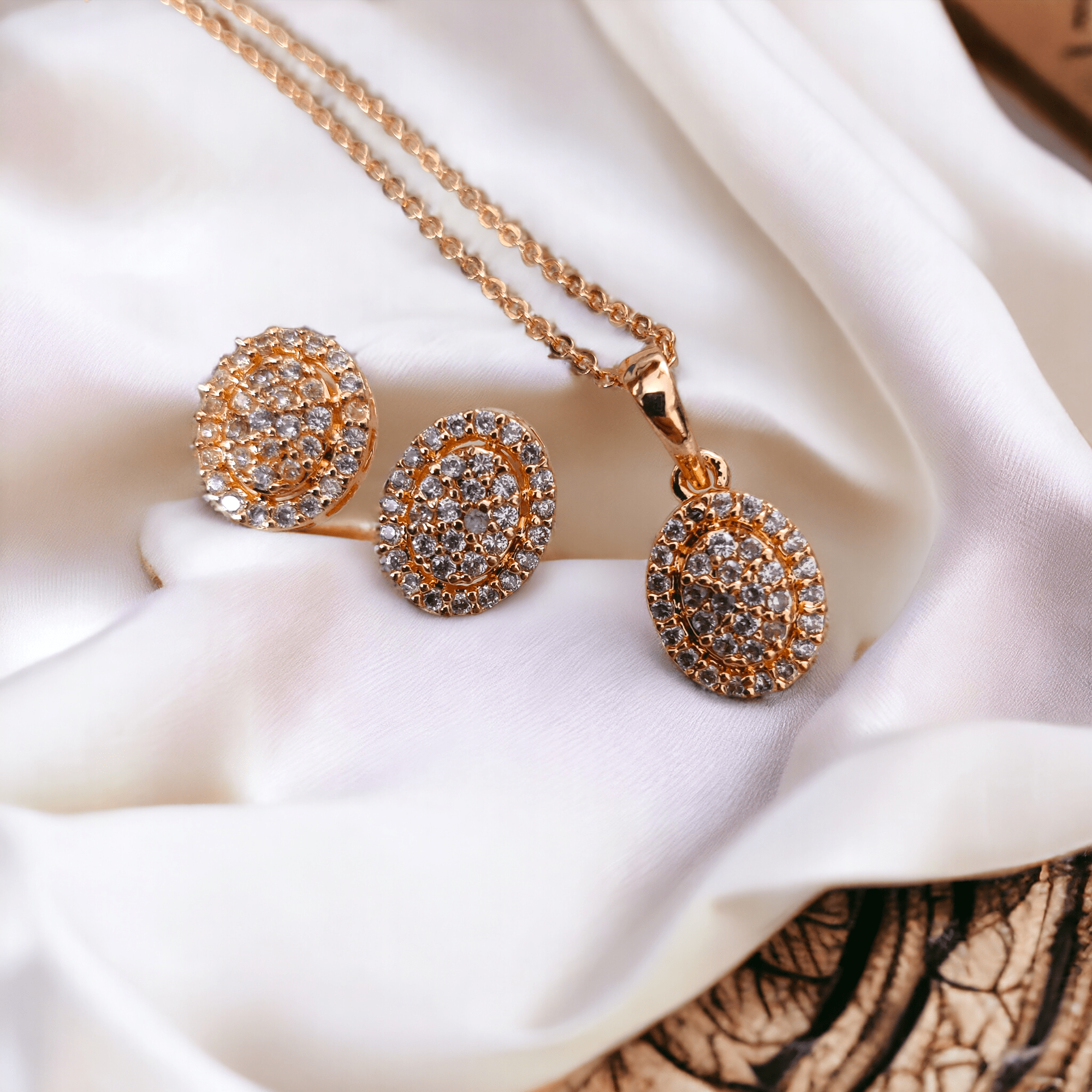 Opal Touch - Luxe Rose Gold Locket Set with Diamante and Pearl - Locket Set