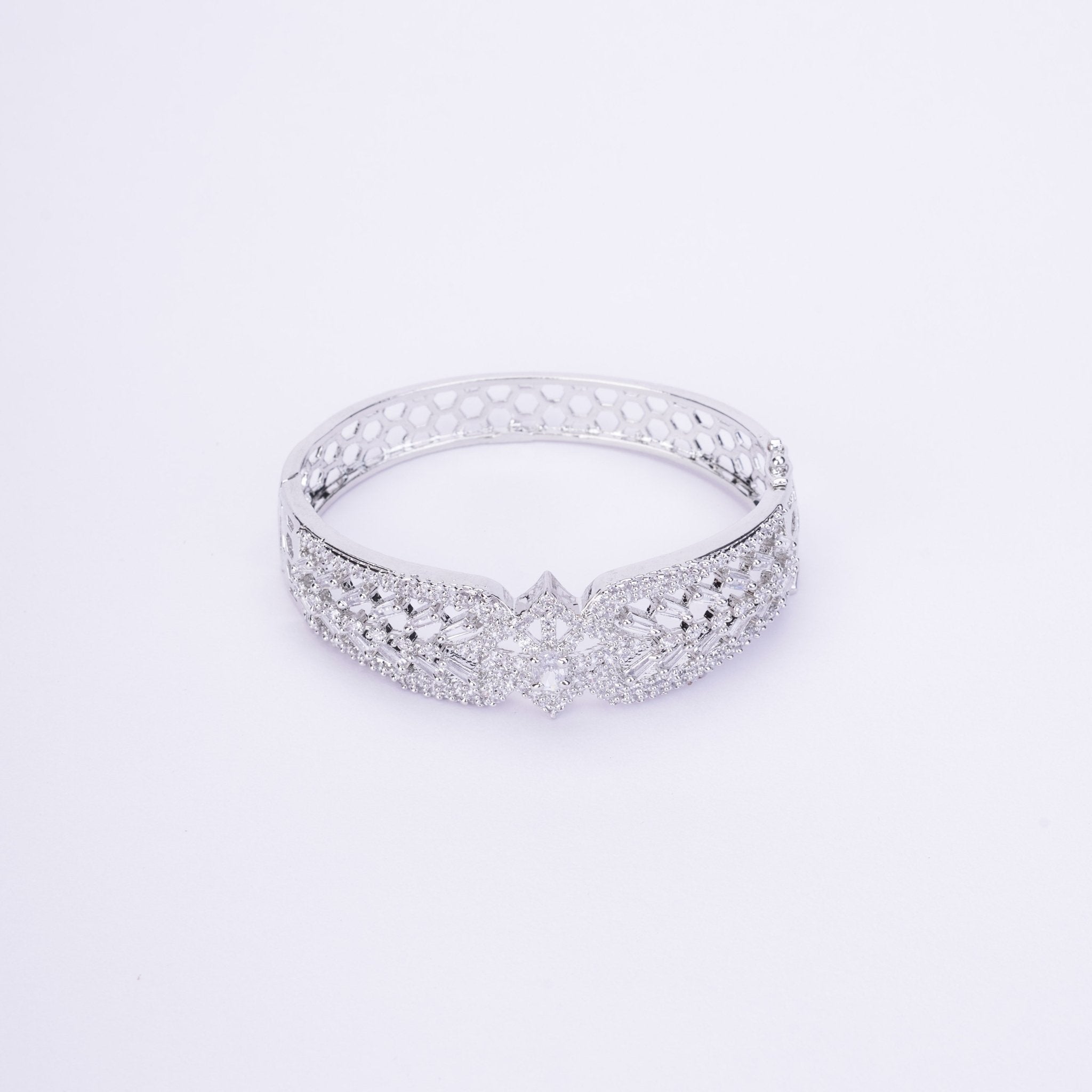 Opal Touch - Majestic Wedding Bracelet - Bracelet