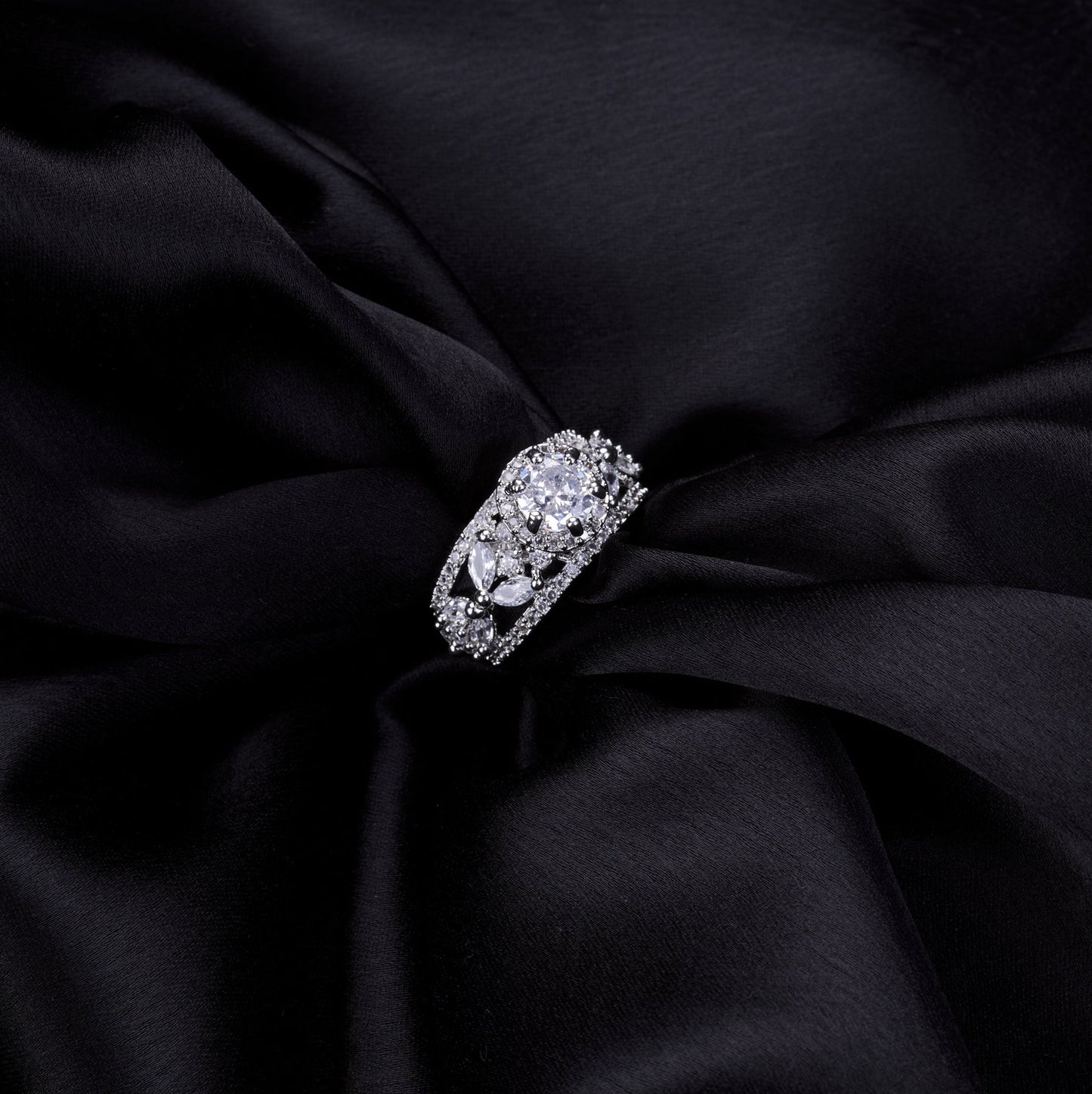 Opal Touch - Majestic Wedding Radiance -