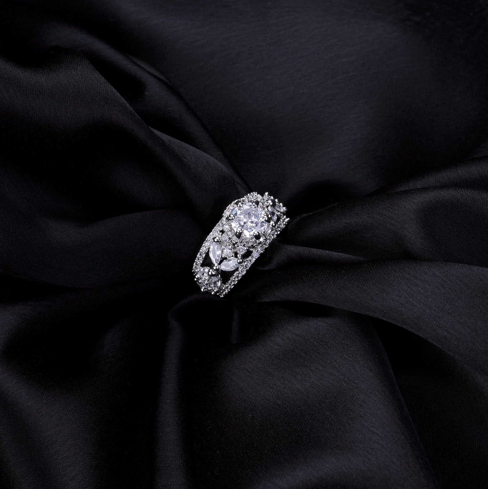 Opal Touch - Majestic Wedding Radiance -