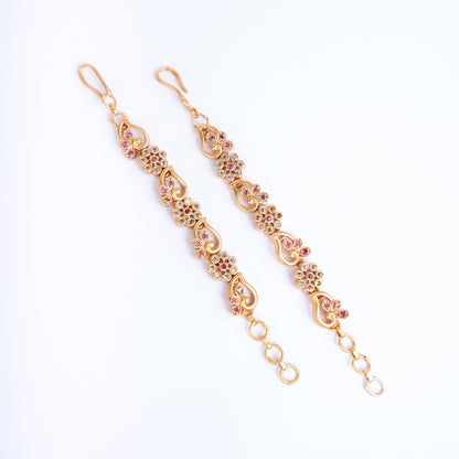 Opal Touch - Matte Marvel Ear Chain - Ear chain (Matil)