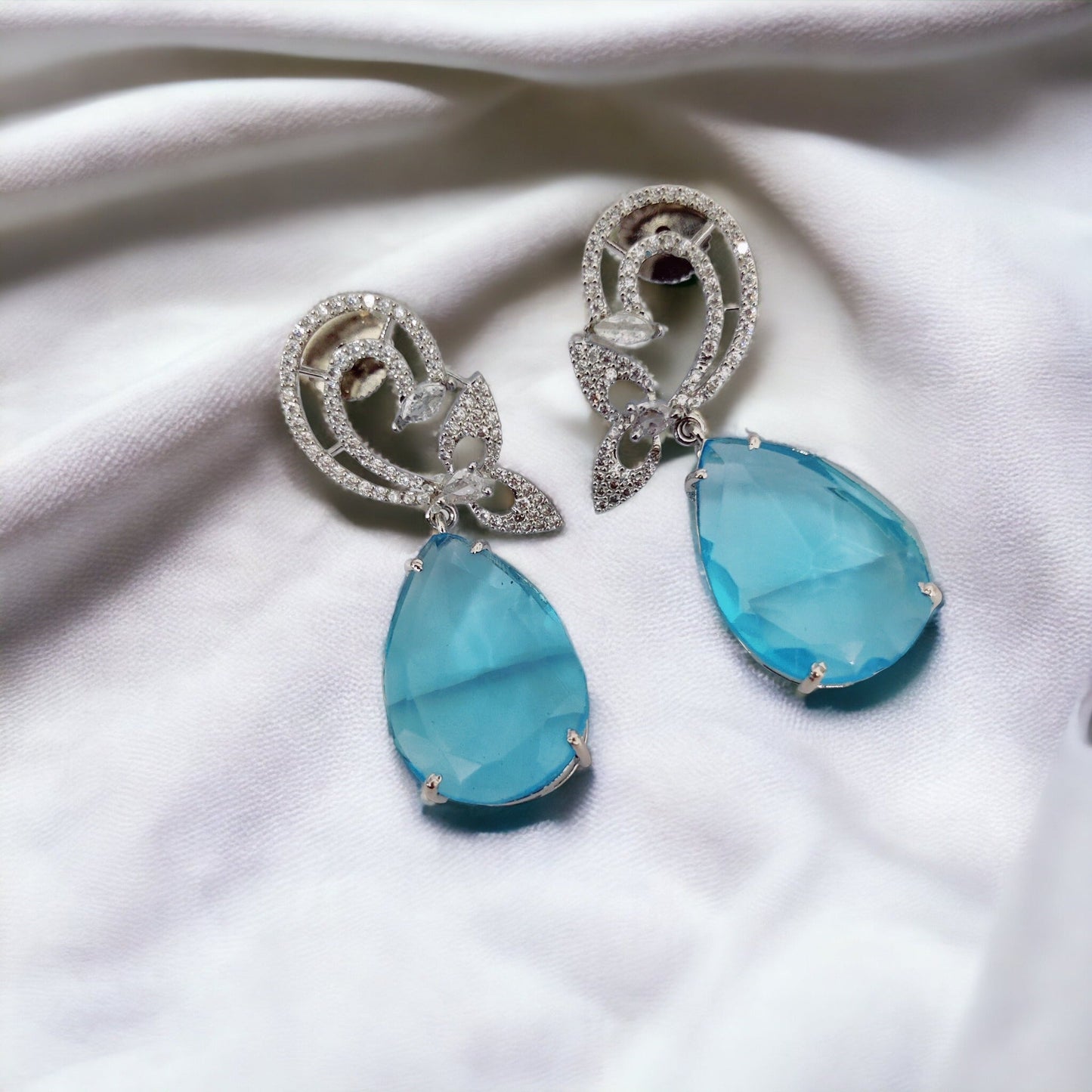 Opal Touch - Minty Enchantment Earrings - Earrings
