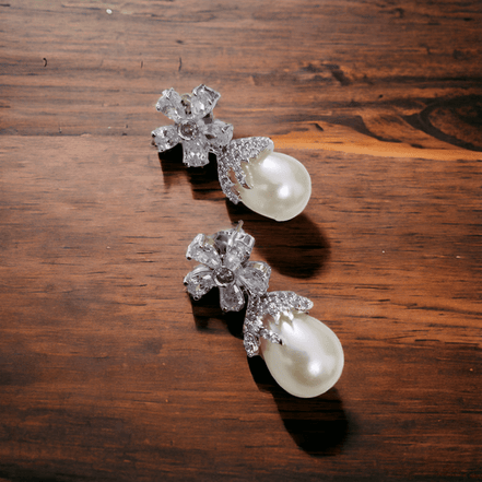 Opal Touch - Mystic Garden Earrings in Rhodium Green-White - Earrings