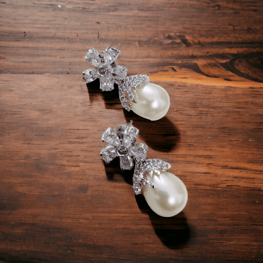 Opal Touch - Mystic Garden Earrings in Rhodium Green-White - Earrings