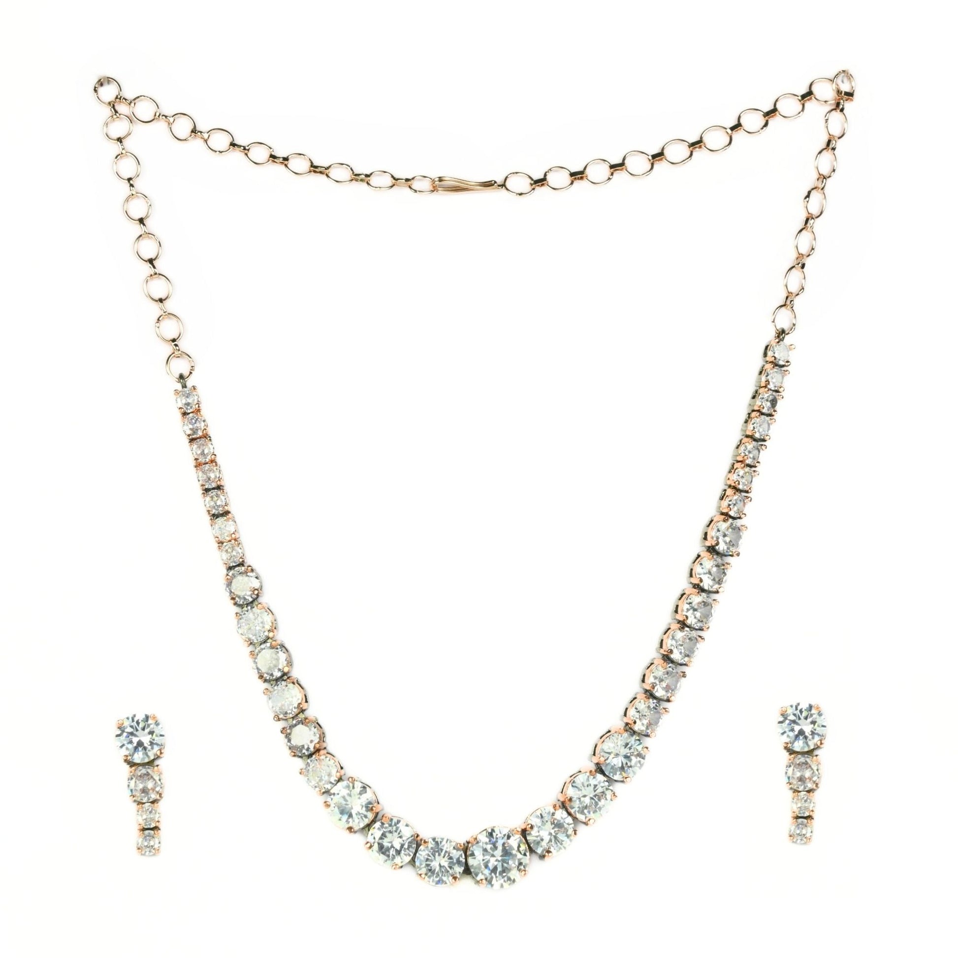 Noir Delight Necklace - Opal Touch