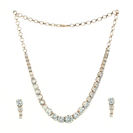 Noir Delight Necklace - Opal Touch