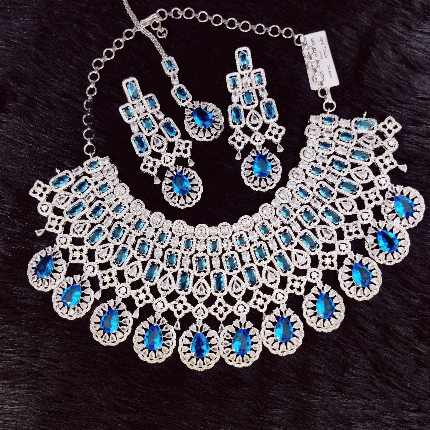 Opal Touch - Ocean Breeze Necklace in Rhodium - Necklace