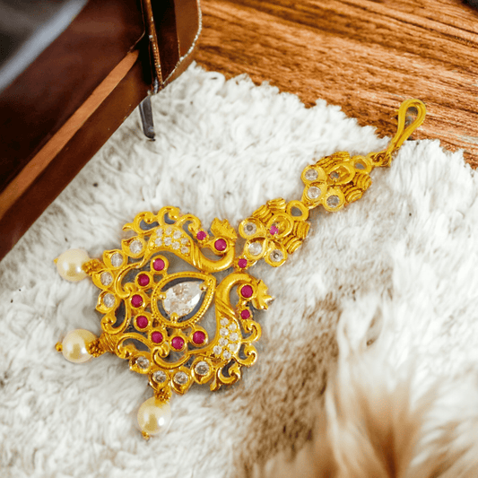 Opal Touch - Pearl Elegance Gold Plated Tika - Tika