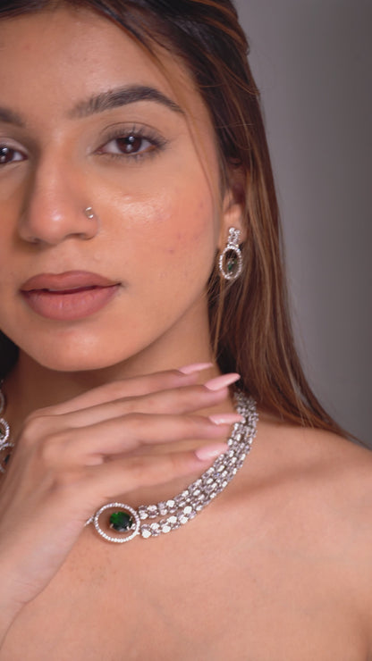 Daisy Royale Rhodium Necklace