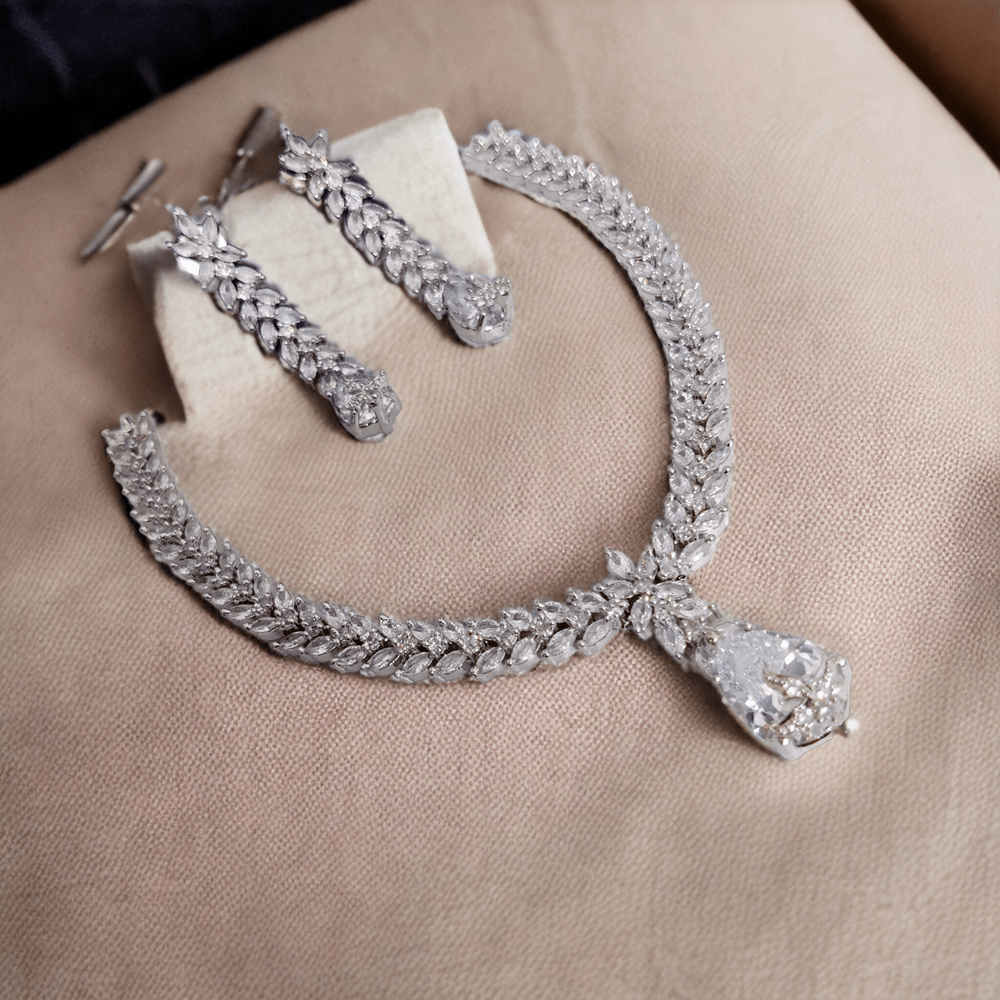 Opal Touch - Pure Snow White Necklace in Rhodium - Necklace