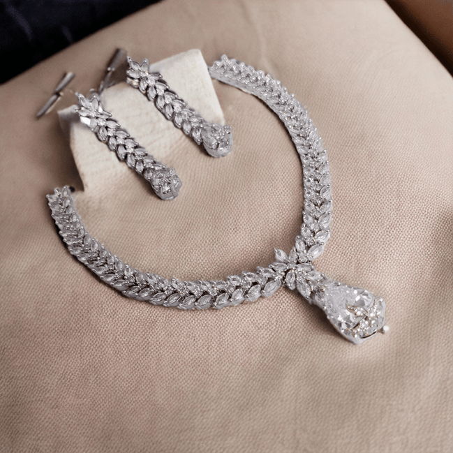 Opal Touch - Pure Snow White Necklace in Rhodium - Necklace