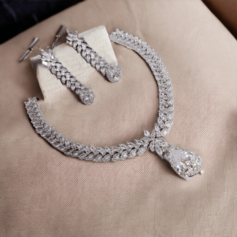 Opal Touch - Pure Snow White Necklace in Rhodium - Necklace