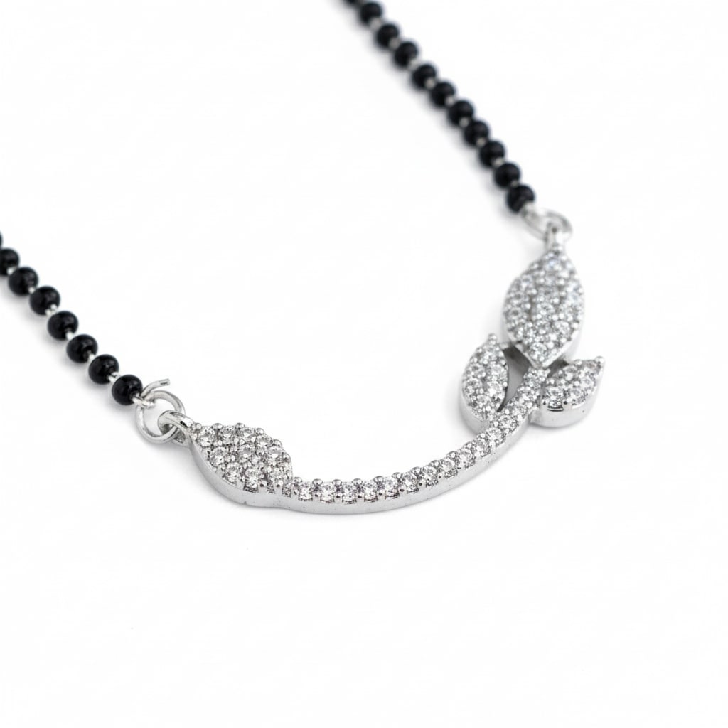 Radiant Harmony Mangalsutra - Opal Touch