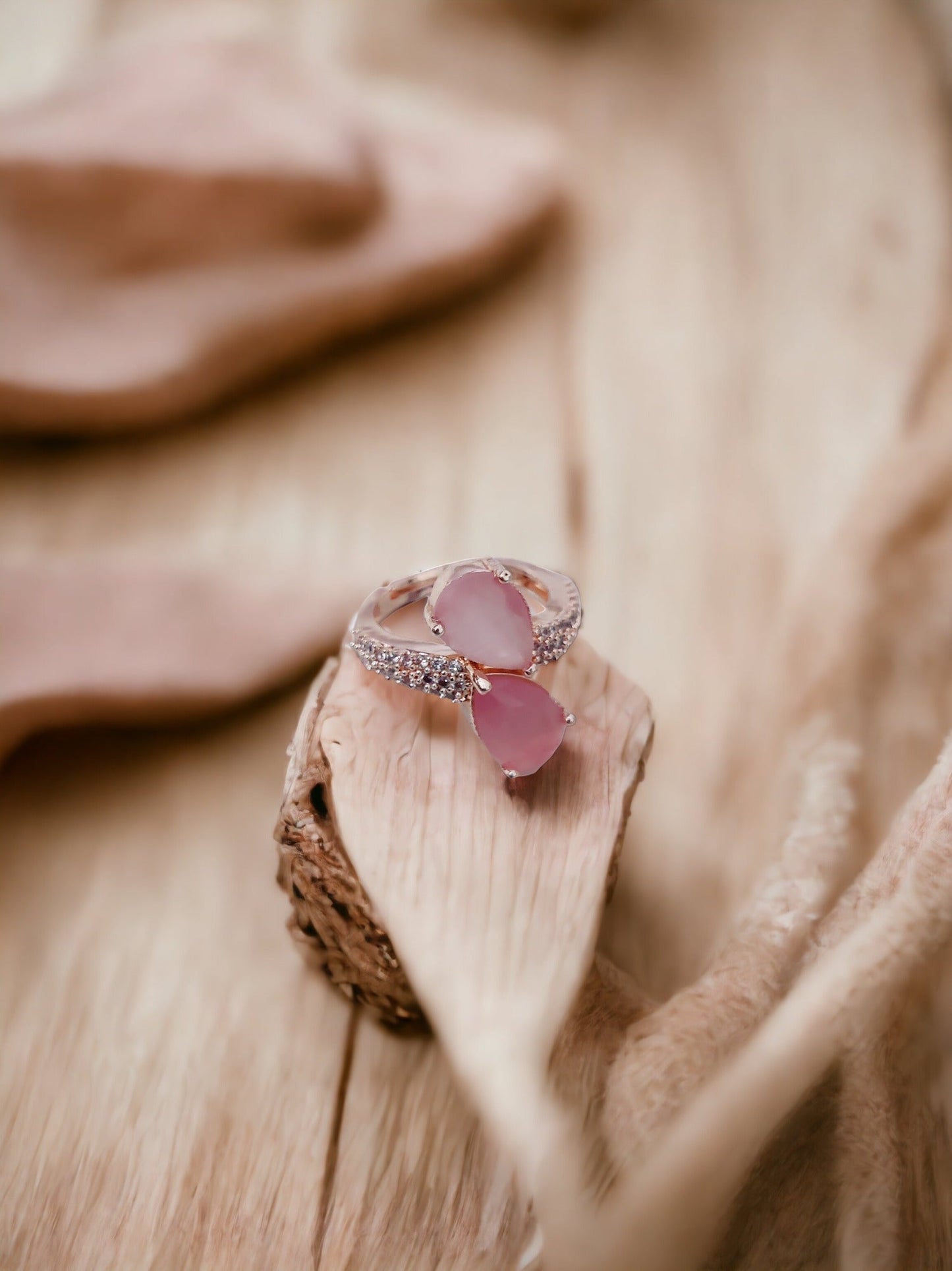 Opal Touch - Radiant Sunburst Ring - Ring