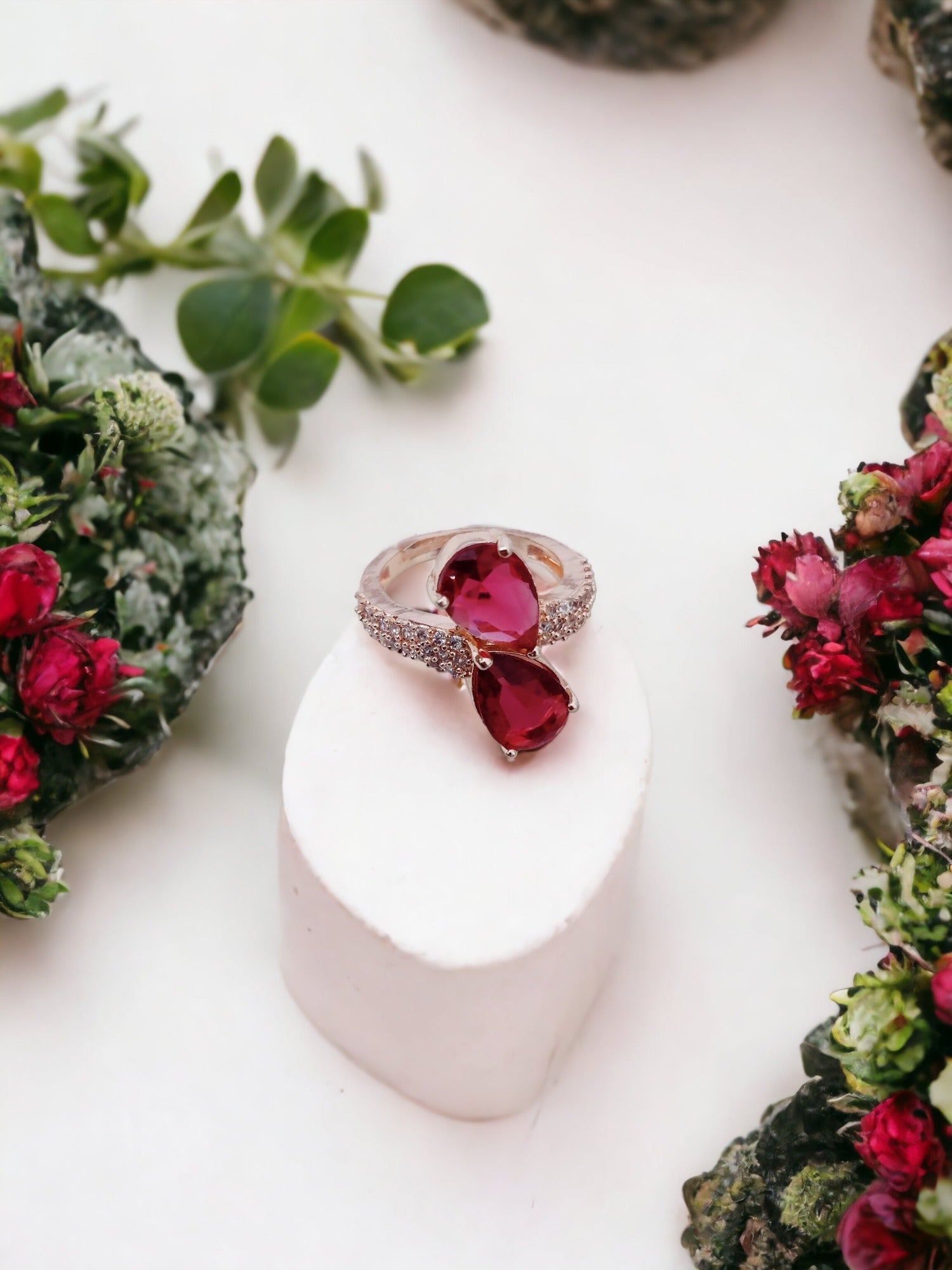 Opal Touch - Radiant Sunburst Ring - Ring