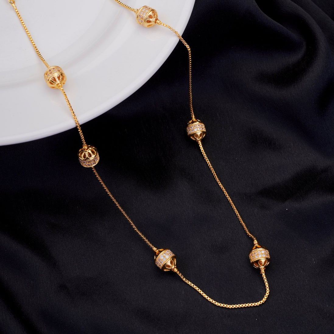 Opal Touch - Round Gold Plated Ball Chain - Chain