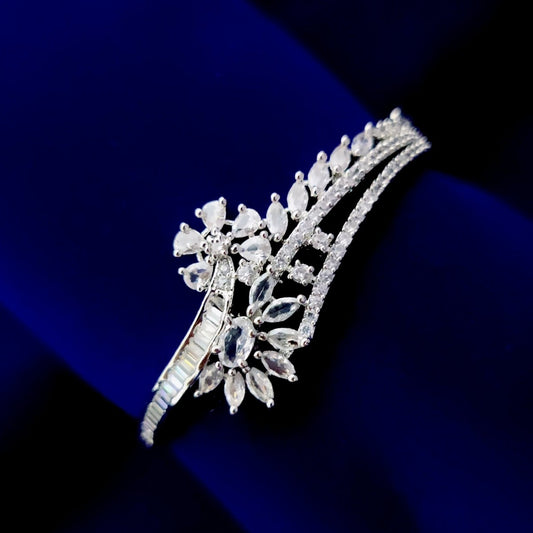 Royal Charm White Rhodium Bracelet - Opal Touch