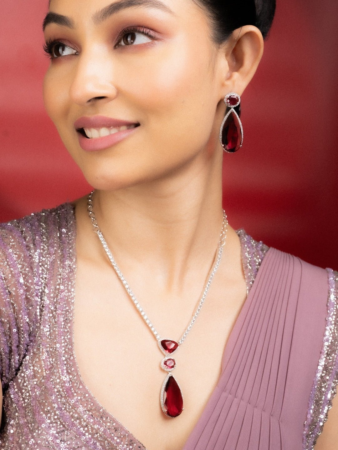 Sapphire Glow Necklace - Opal Touch