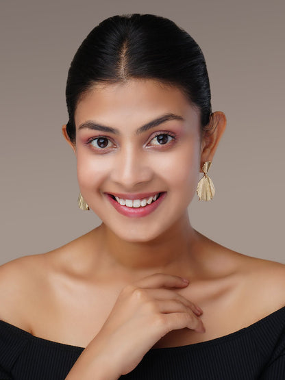 Earrings - Scallop Gold Plated Earrings - Opal Touch