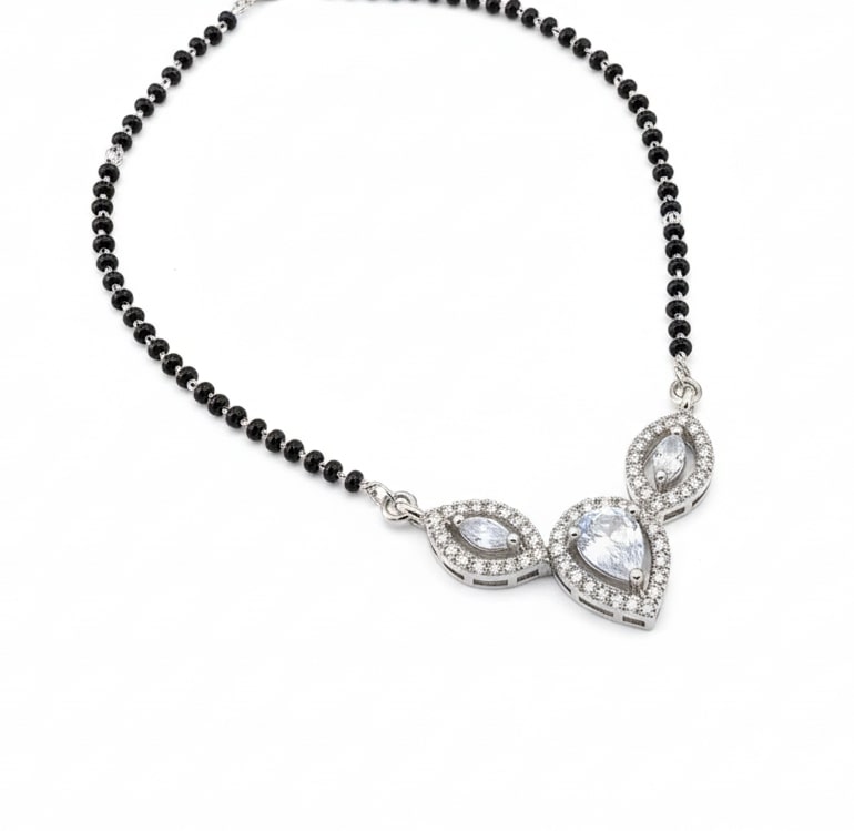 Silent Lumina Mangalsutra - Opal Touch