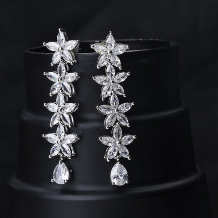 Opal Touch - Sparkling Stud Earrings - Earrings