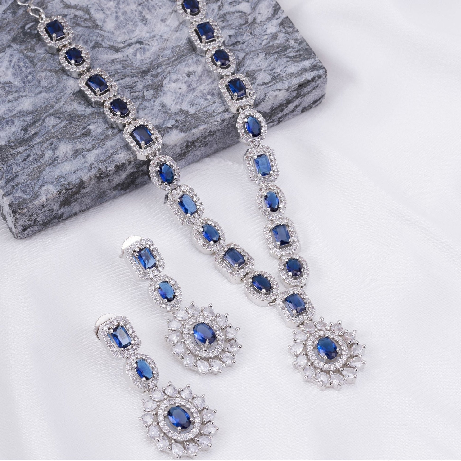 Opal Touch - Starlit Elegance Necklace - Necklace