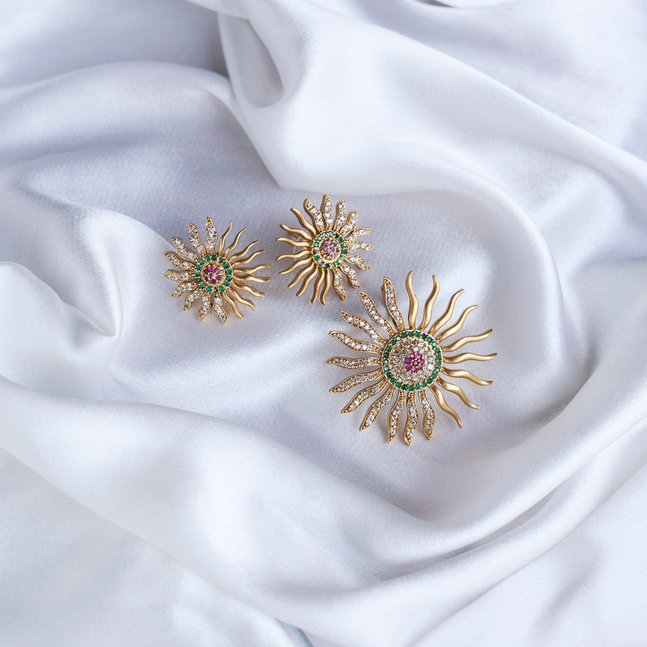 Locket Set - Sun - Kissed Timeless White Opal Locket - Opal Touch