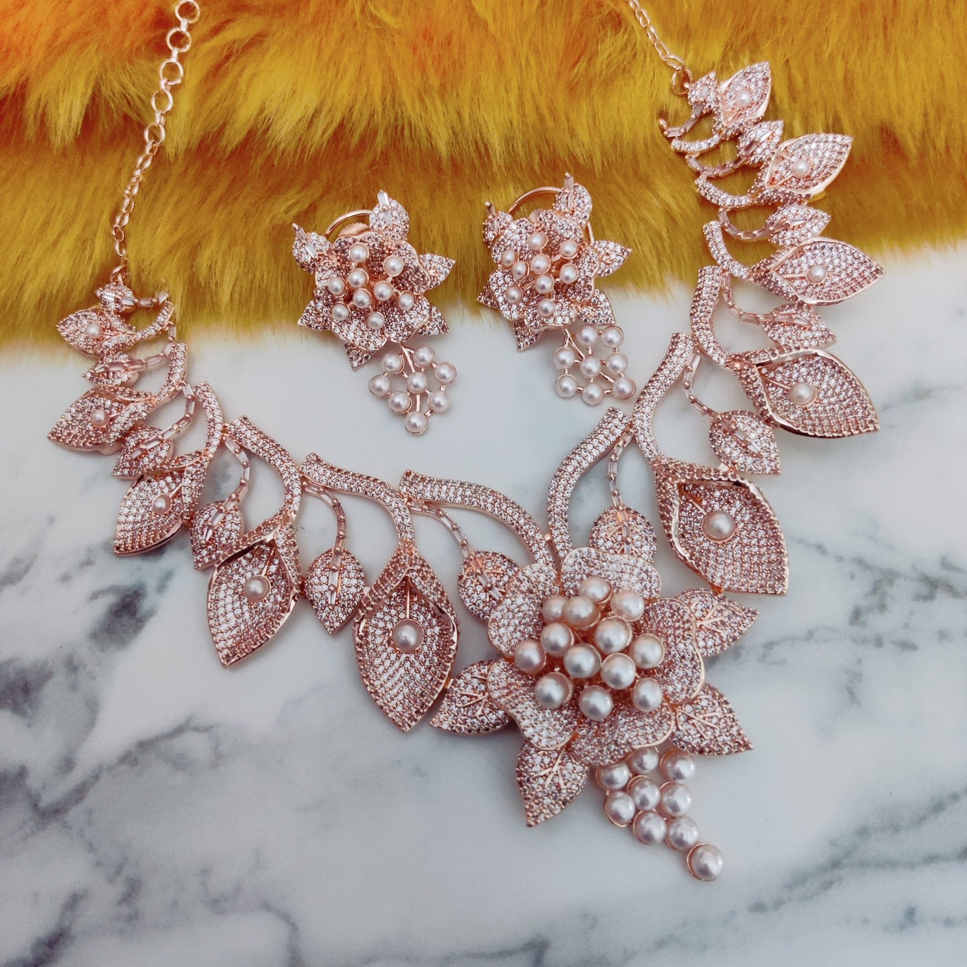 Opal Touch - Timeless Flower Petals Rose Gold Necklace - Necklace