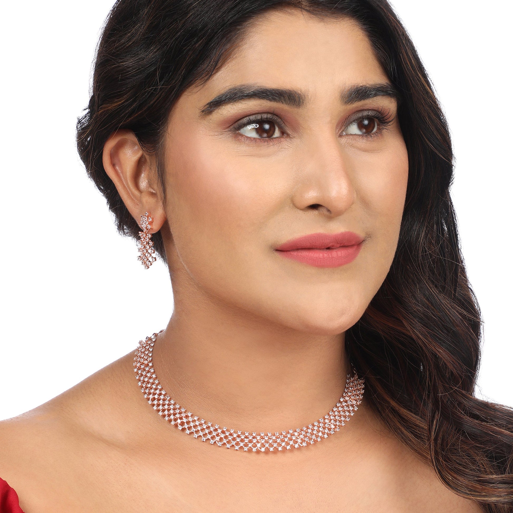 Opal Touch - Timeless Pearl Necklace -