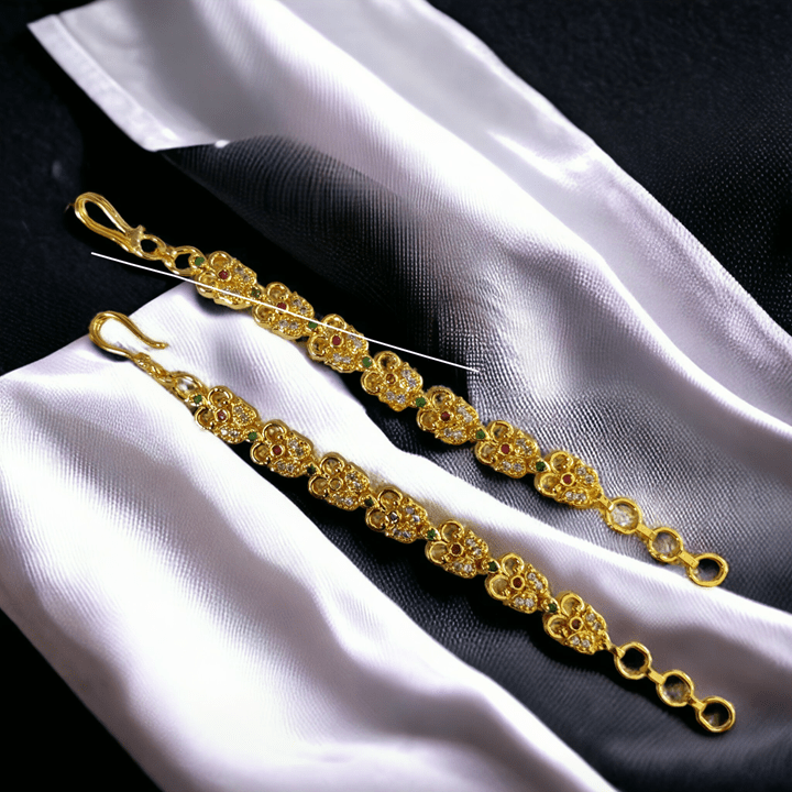 Opal Touch - Timeless Regalia Matil - Red-Green-White Gold Plated - Ear Chain