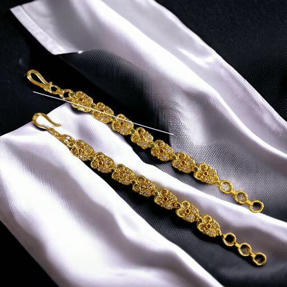 Opal Touch - Timeless Regalia Matil - Red-Green-White Gold Plated - Ear Chain