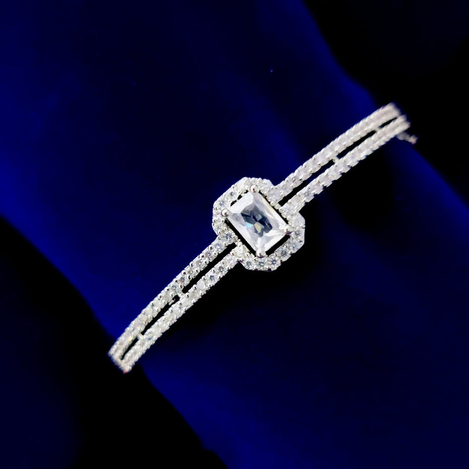 Opal Touch - Timeless White Rhodium Bracelet - Bracelets