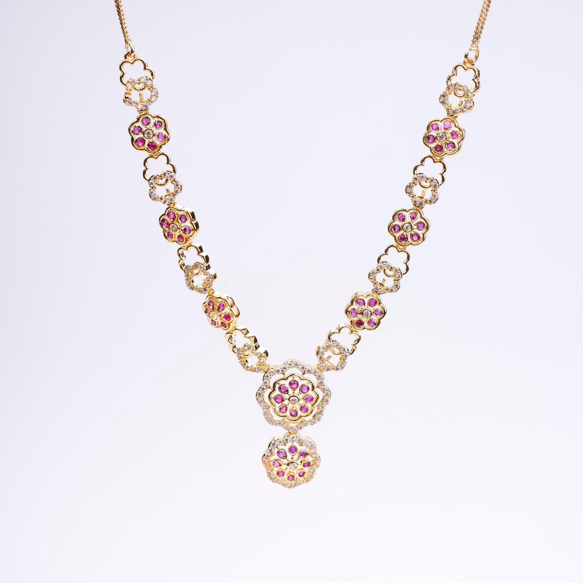Opal Touch - Traditional Round Gold Plated Necklace Set - Necklace