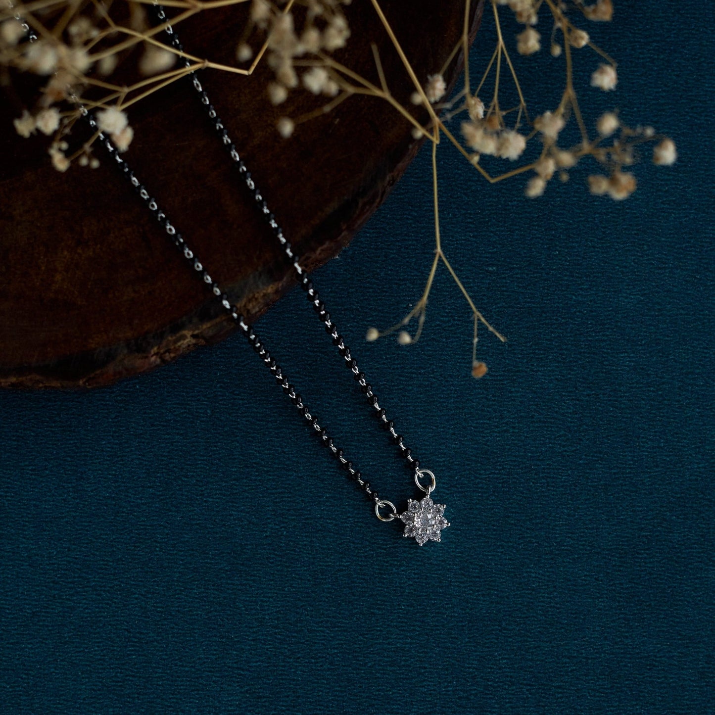 Mangalsutra - Veil of Aurora Mangalsutra - Opal Touch