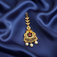 Velvet Dreams Peacock with Pearl Tika - Opal Touch