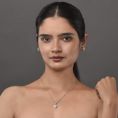 Opal Touch - Vintage-Inspired Rhodium Locket Set with Pearl - Locket Set