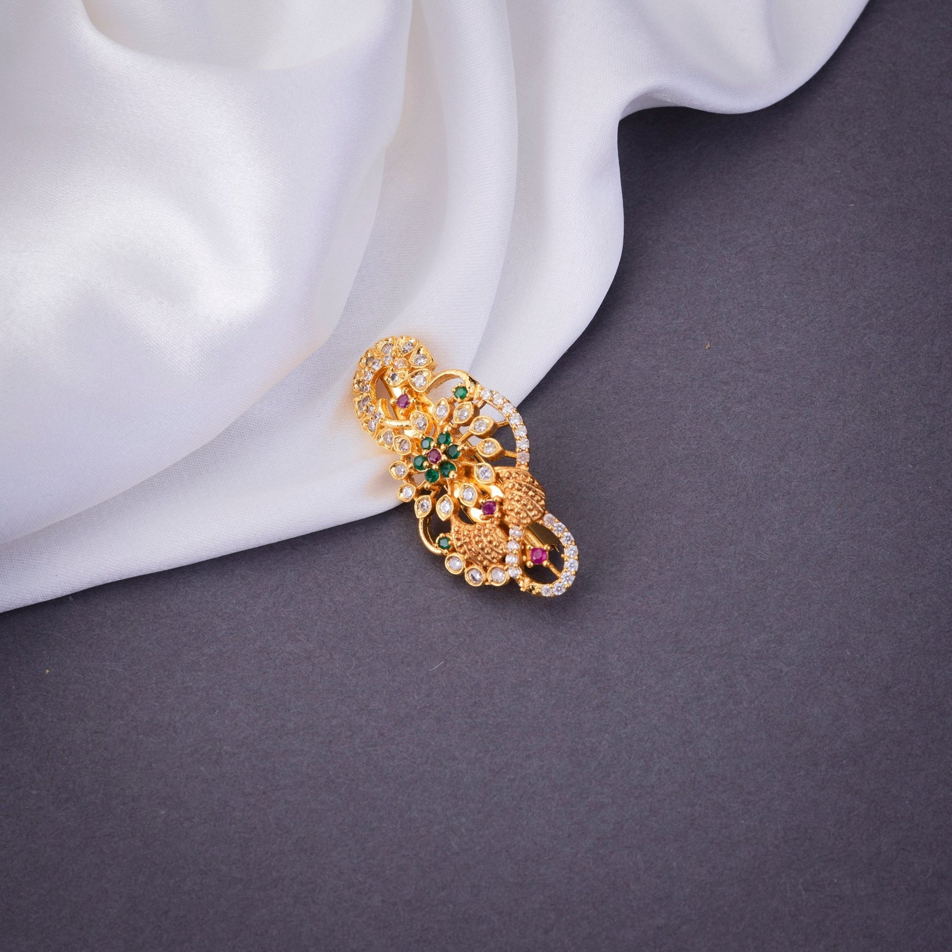 Saree Pin - Vintage Red Green White Saree Pin - Opal Touch