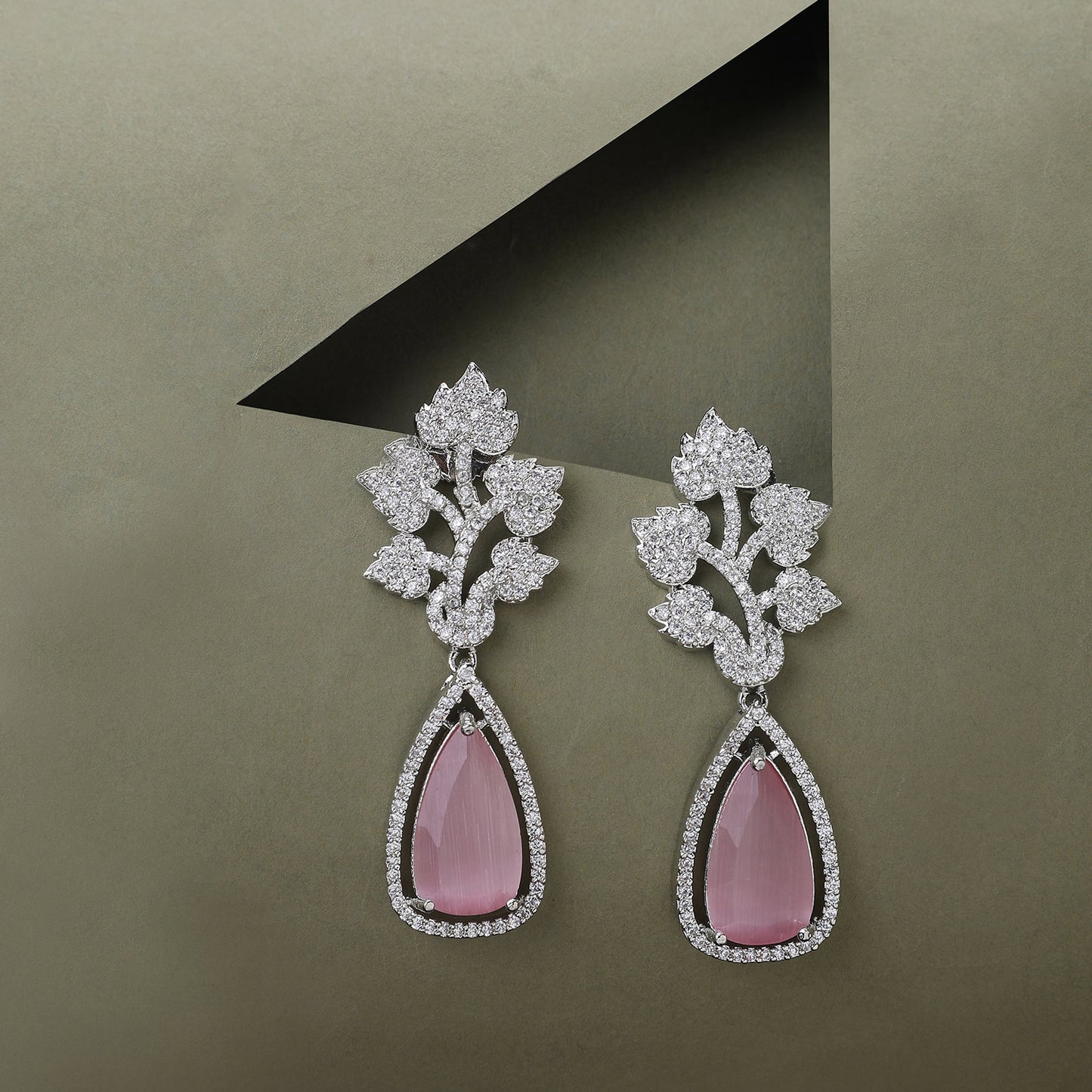 Opal Touch - Vintage Teardrop Earrings - Earrings